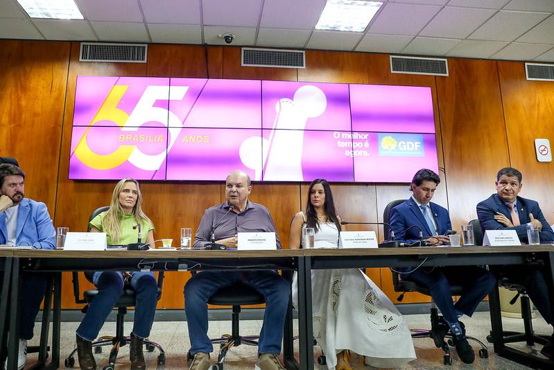 Capa da notícia: Festa dos 65 anos de Brasília terá shows gratuitos na Esplanada e atrações culturais pelo DF